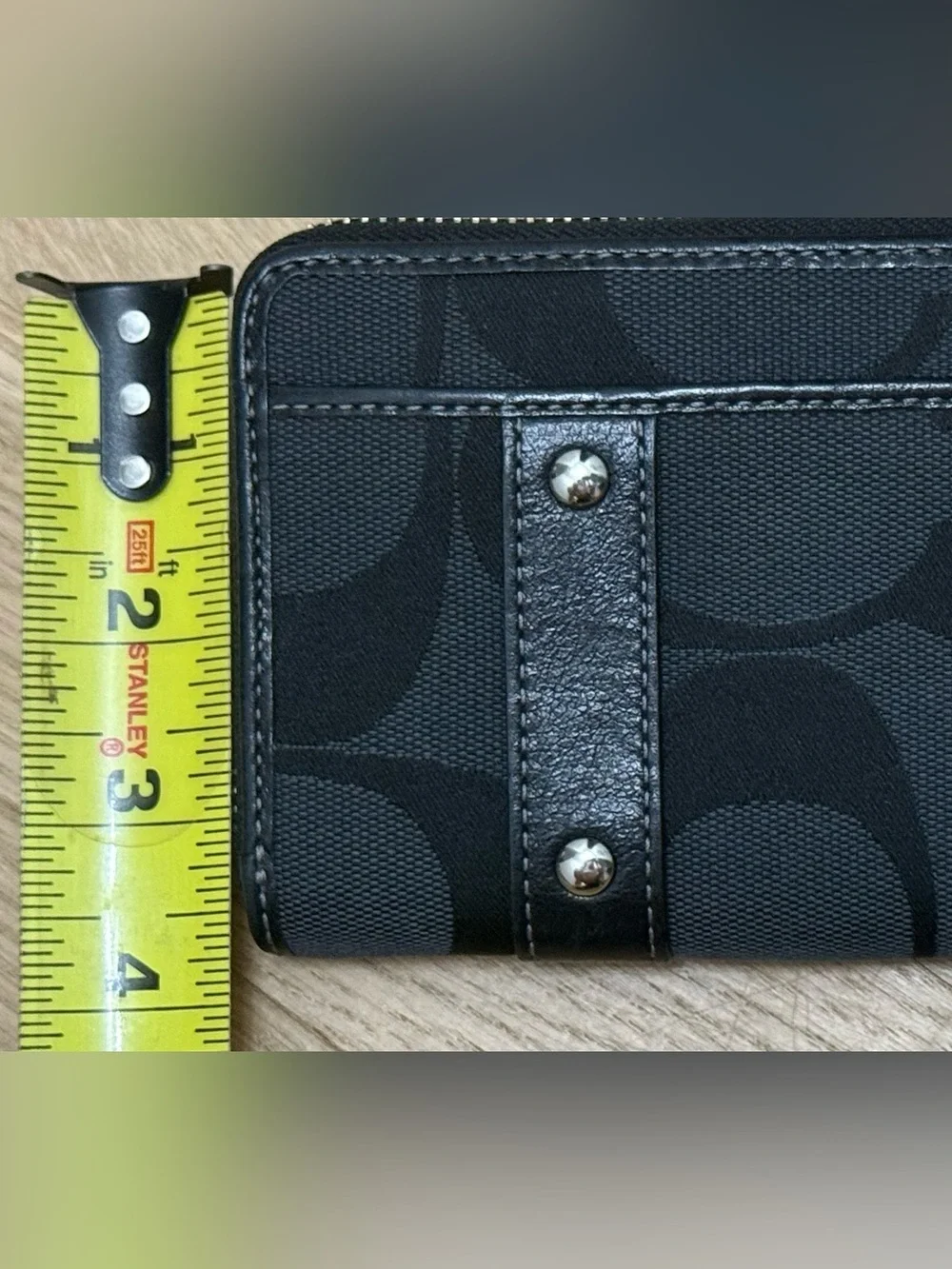 Coach Vintage Zoe Signature Zip Around Wallet Jacquard w/Buckles